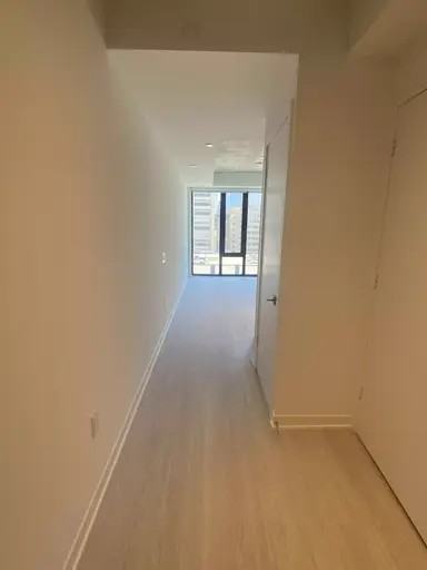 195 Mccaul St #908 - Photo 2 of 14