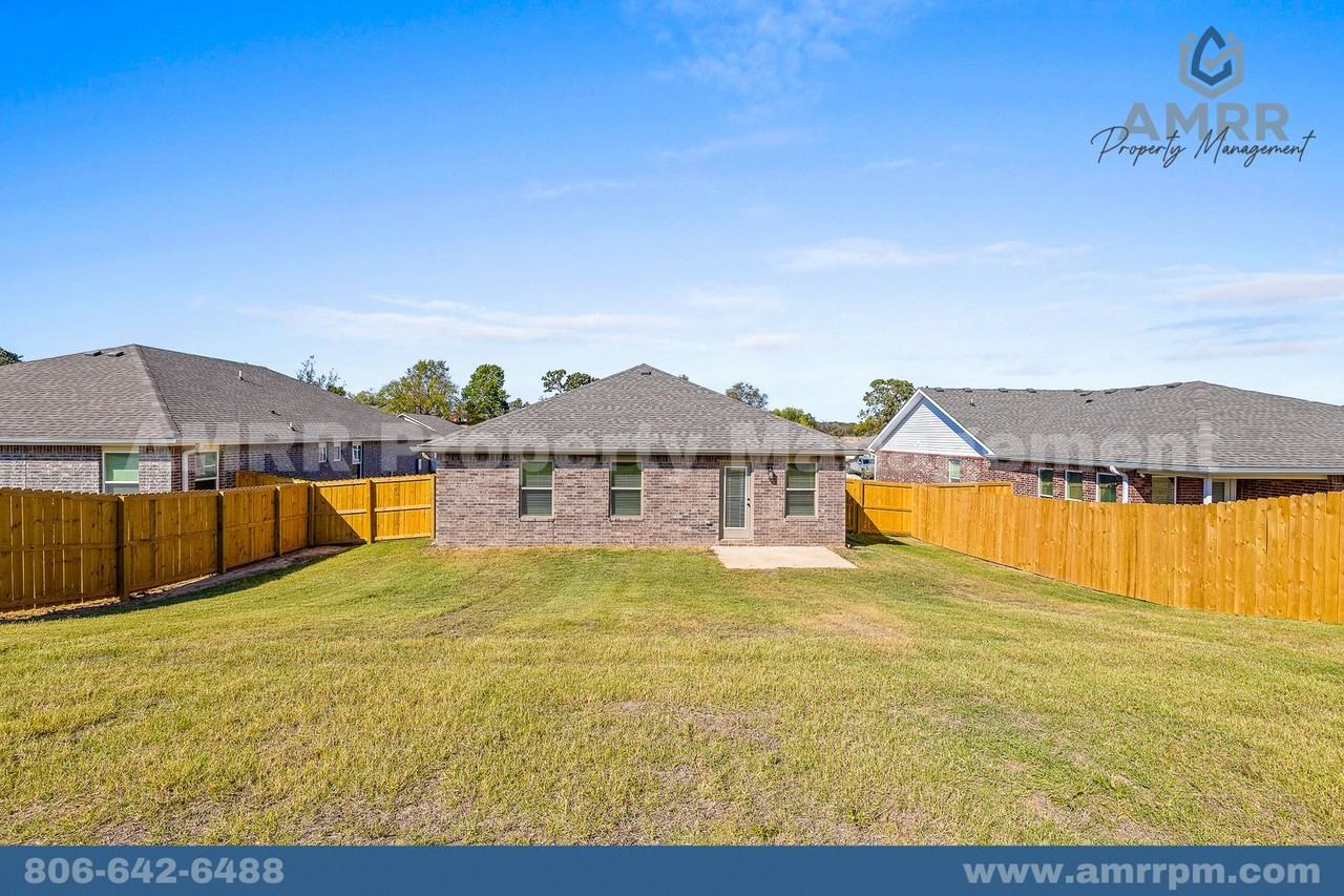 1113 Sw 2nd Ave - Photo 2 of 30