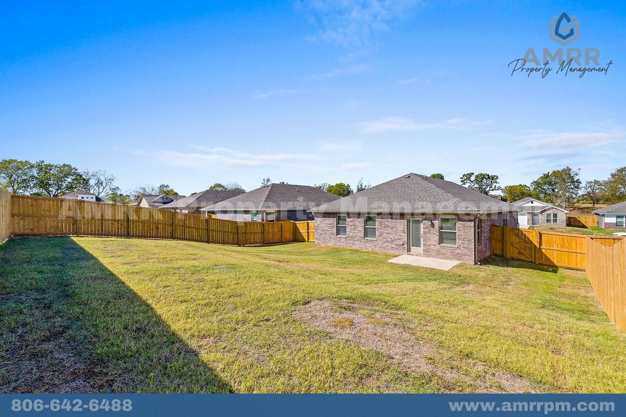 1113 Sw 2nd Ave - Photo 3 of 30