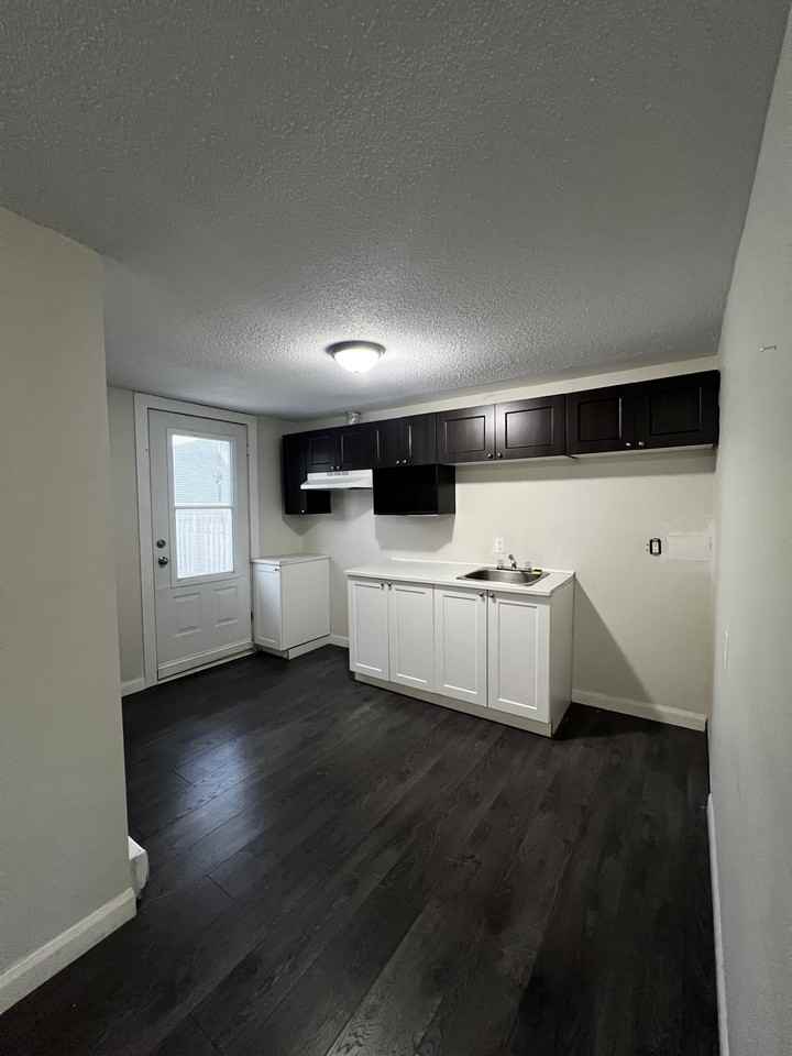 Rue Leduc & Rue Vaudreuil #2 - Photo 2 of 8