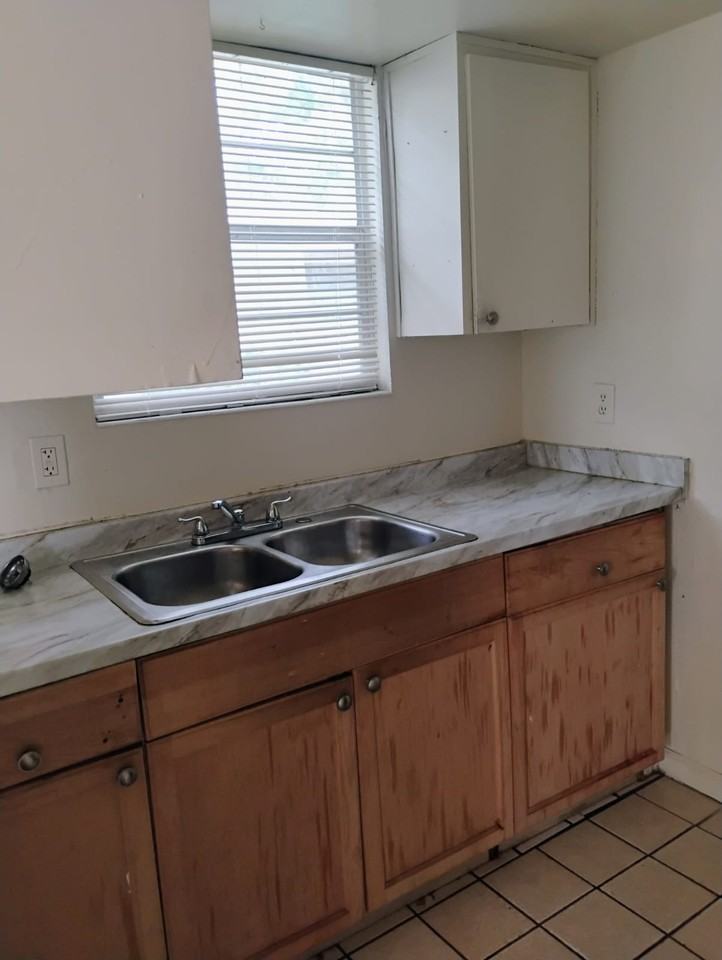 538 State St #NA - Photo 5 of 21