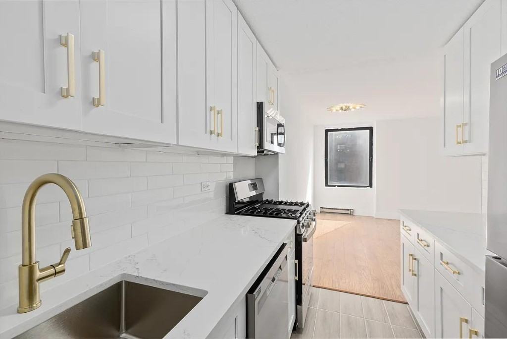 3rd Ave 20A, New York, NY 10128 3 Bedroom Apartment for Rent PadMapper