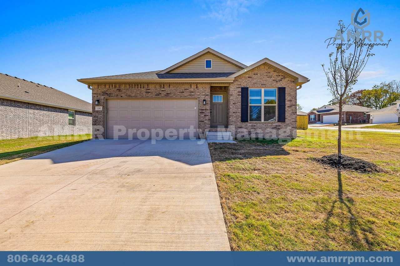 1203 Southwest 2nd Avenue - Photo 2 of 31