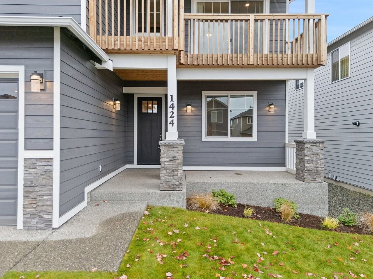 1424 Baker Heights Loop - Photo 3 of 50