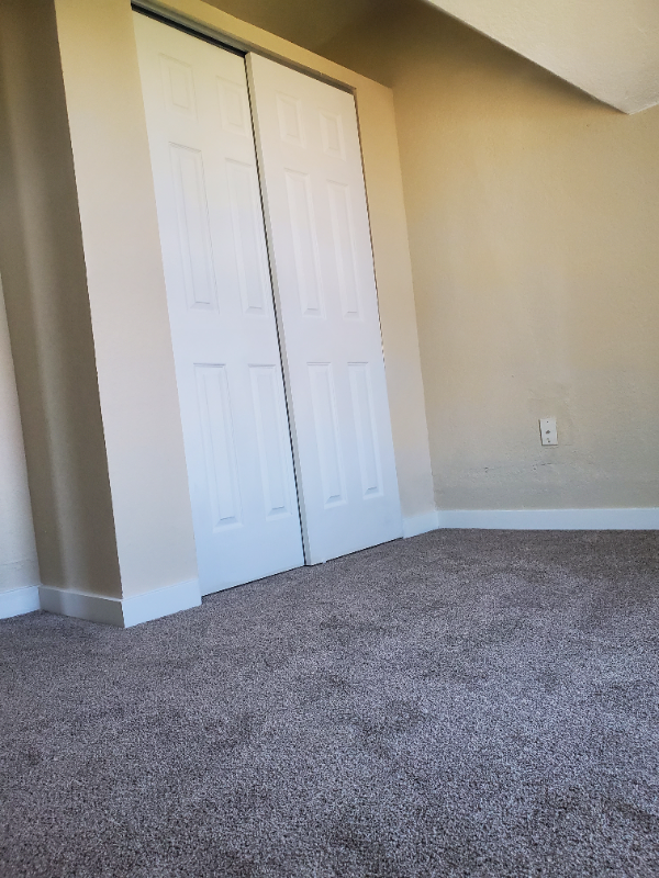 107 1/2 Elbow Ct - Photo 3 of 50