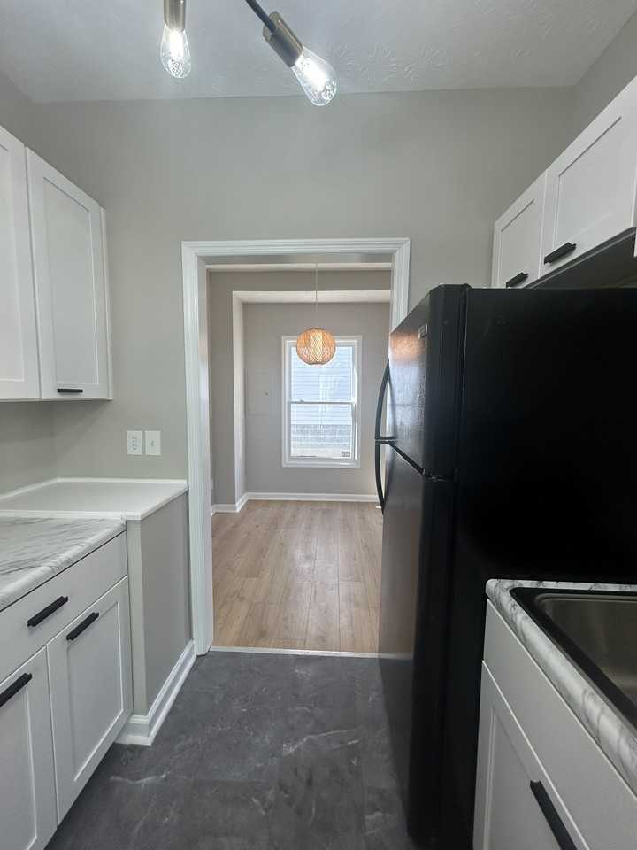 905 Jackson St #NA - Photo 3 of 26