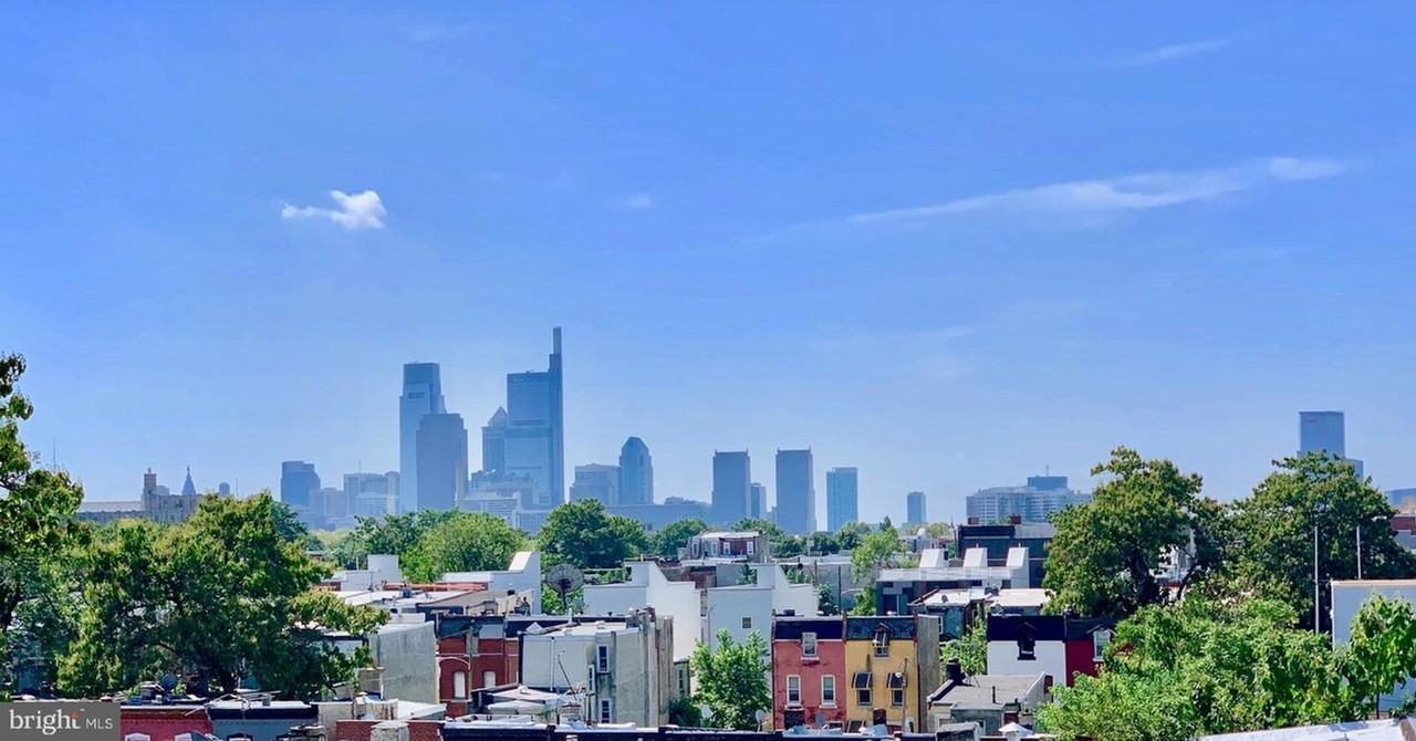 Brand New Luxury Apartments - Photo 2 of 2