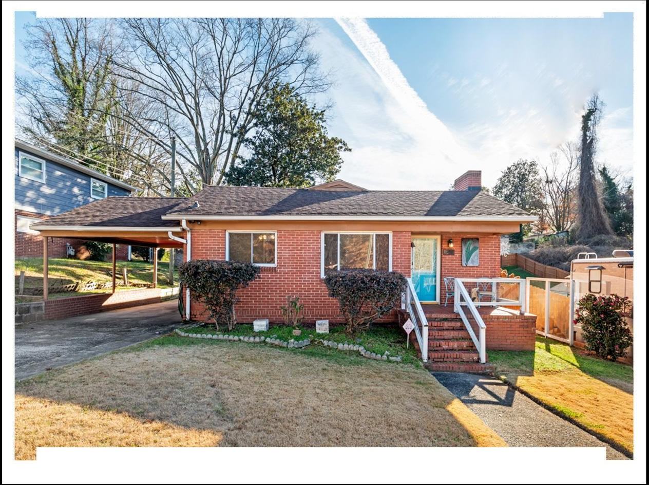 112 E Lawson St - Photo 3 of 48