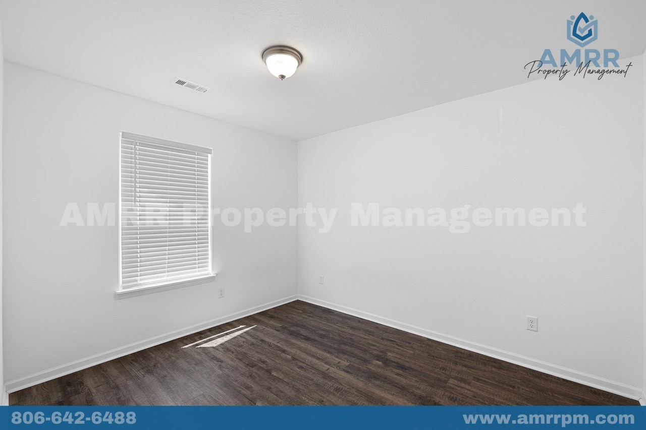 617 Short Leaf Ln - Photo 5 of 28