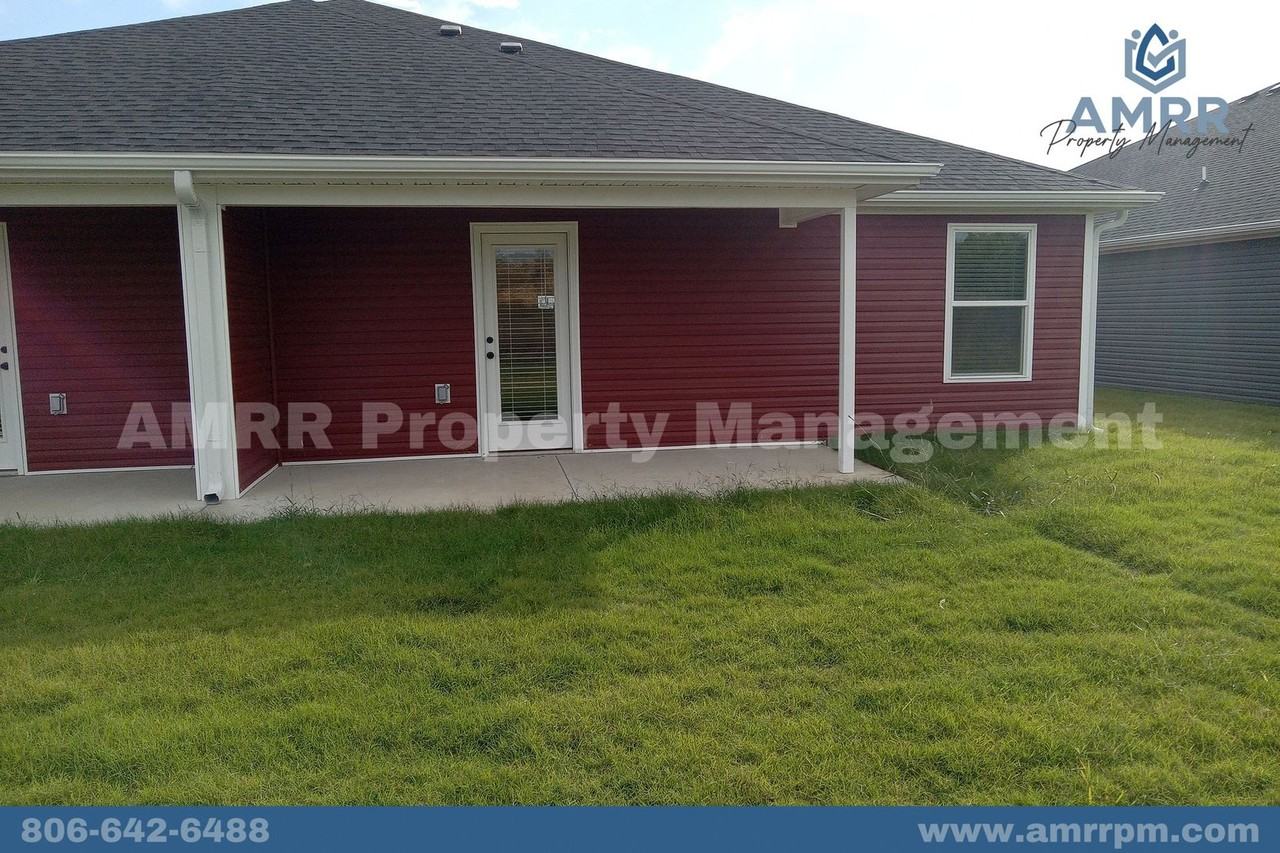 621 Short Leaf Ln - Photo 2 of 27