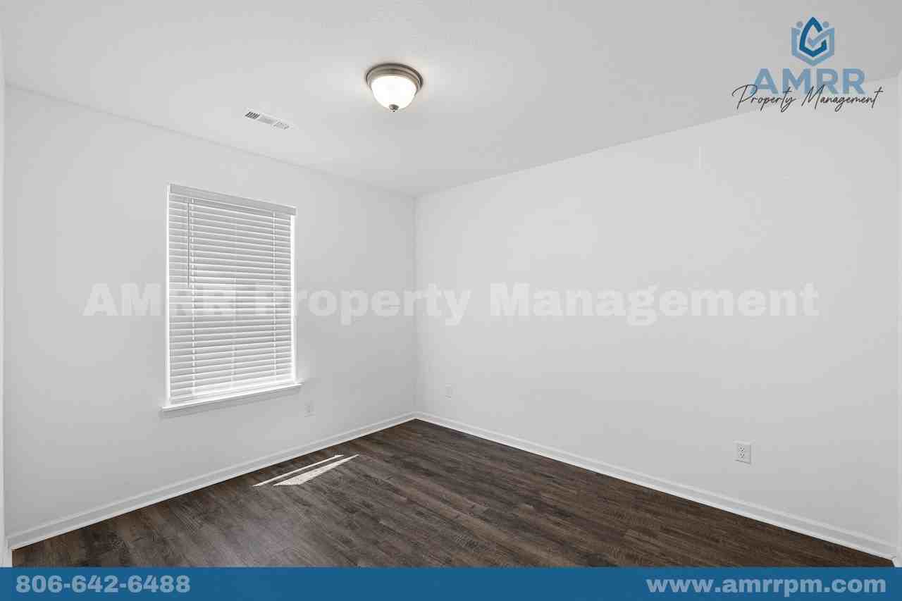 621 Short Leaf Ln - Photo 6 of 27