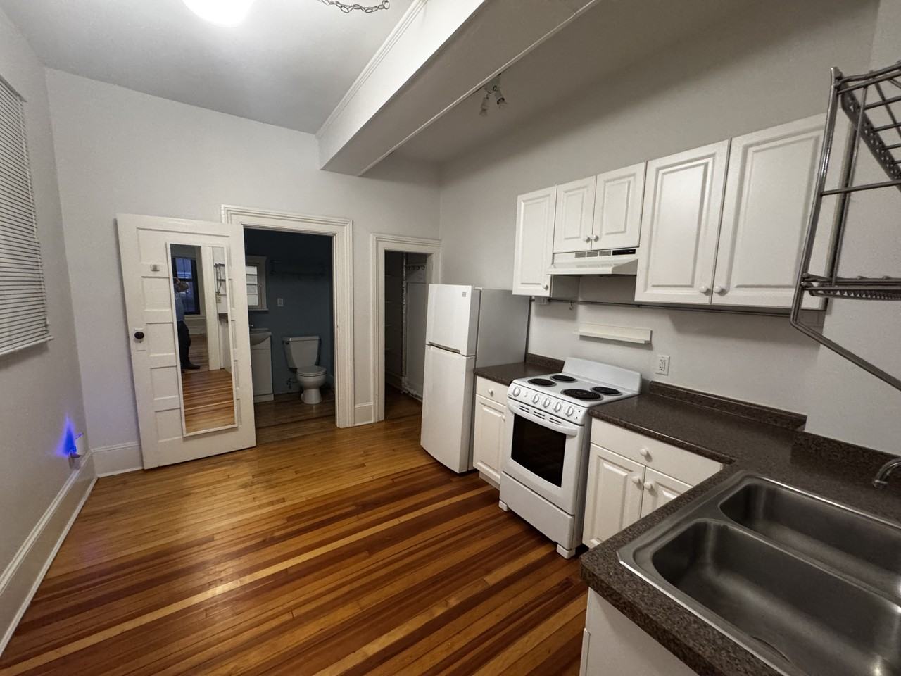 310 Main St #1 - Photo 2 of 6
