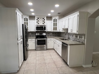 4310 N 27th Ln - Photo 5 of 24