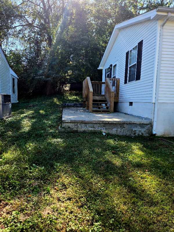 114 Mill Ln - Photo 2 of 15