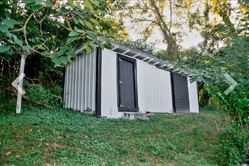 114 Mill Ln - Photo 3 of 15