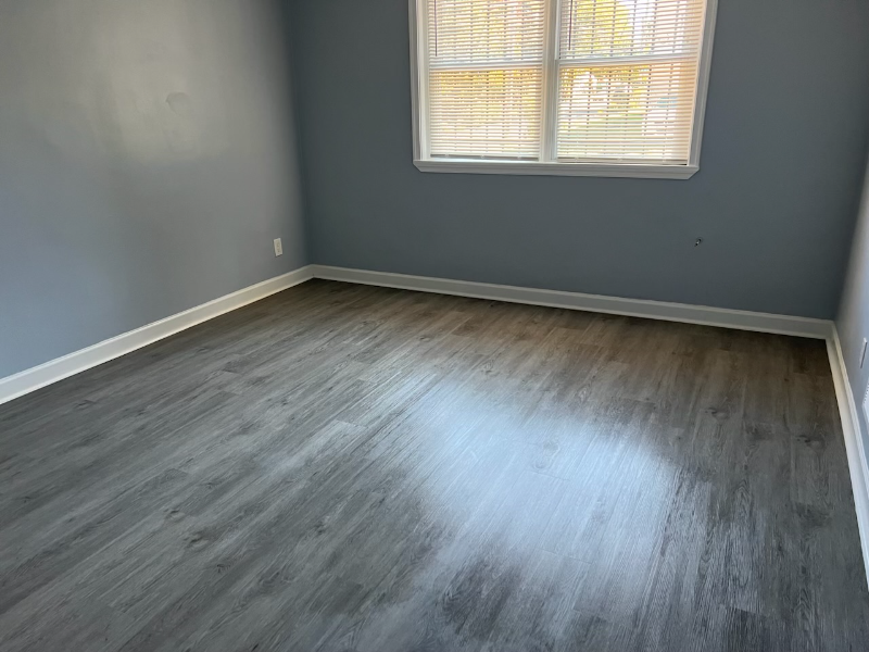 5225 Dix St Ne #102 - Photo 6 of 8