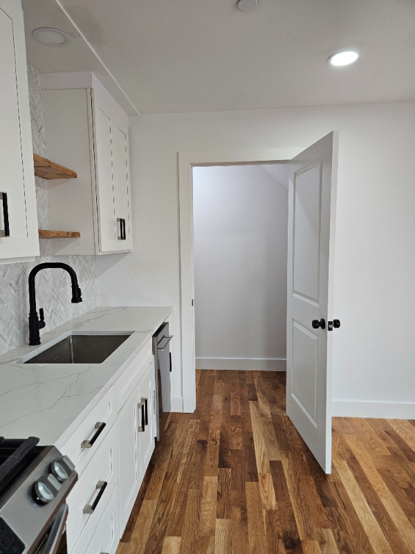 90 Shrewsbury Ave #2B - Photo 3 of 20