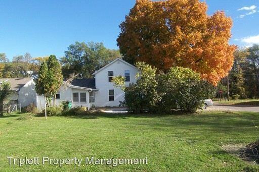 222 E Broadway St - Photo 3 of 23