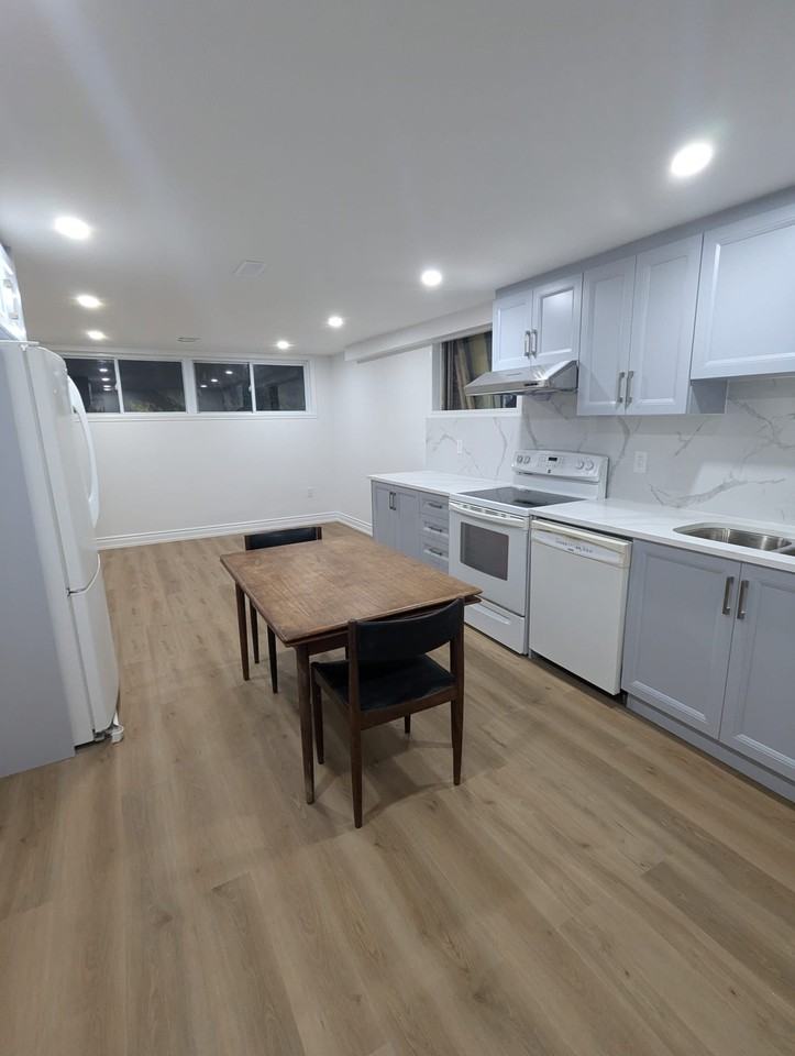 Kingston Rd & McCowan Rd, Toronto, ON M1M 3L3 2 Bedroom Apartment for