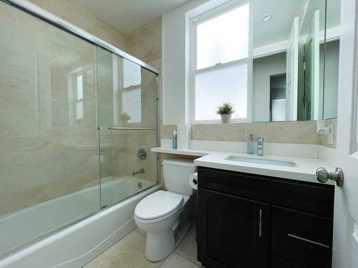 Hacknsleep Coliving House - Photo 3 of 5