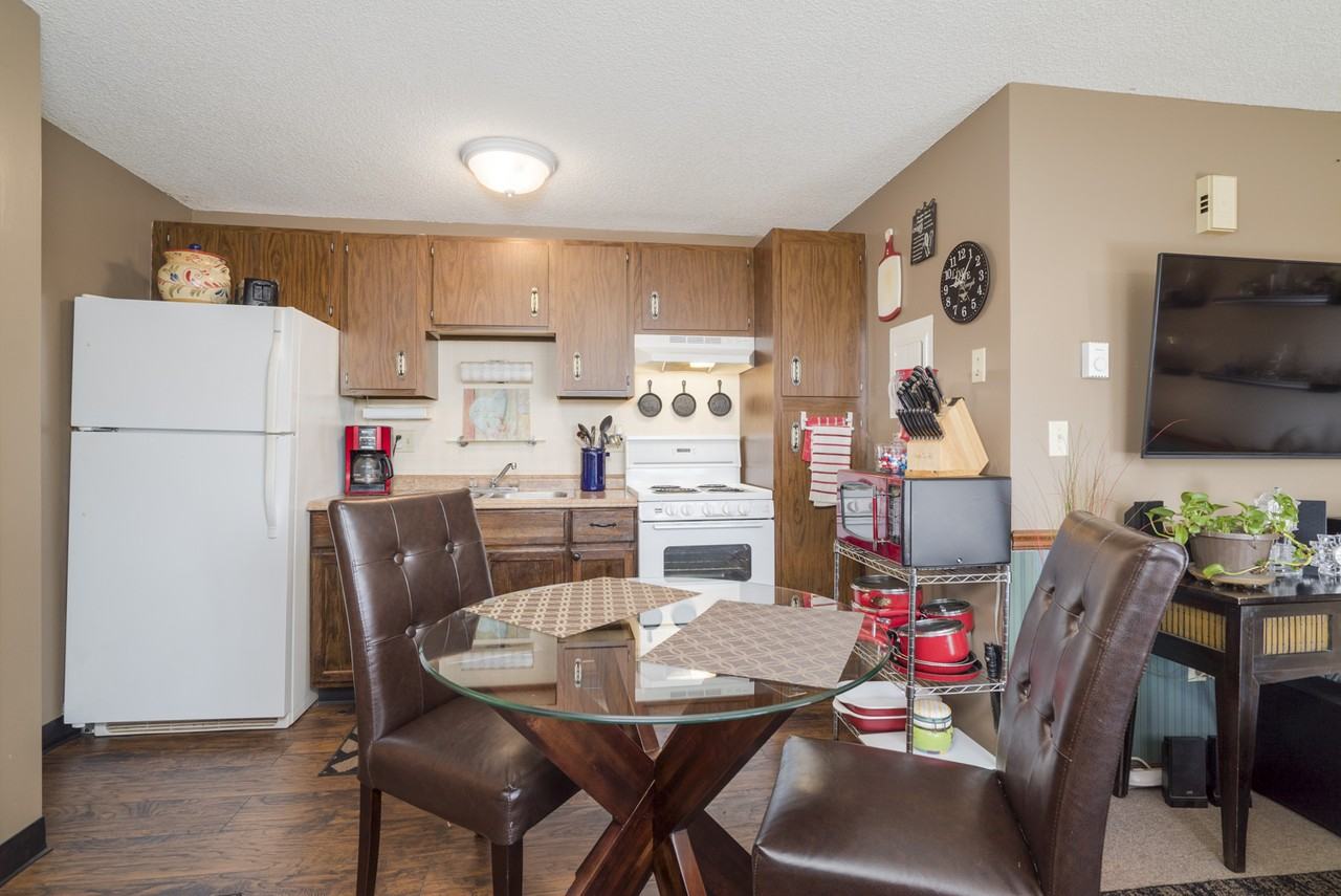 6728 Akron Rd #7 - Photo 5 of 8