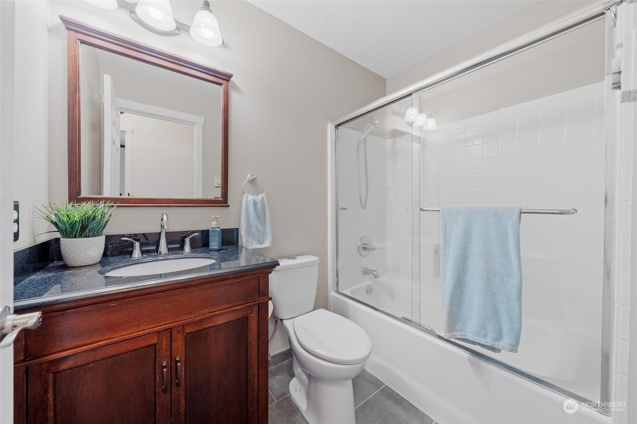 5304 25th Avenue Northwest - Master Unit - Photo 3 of 12