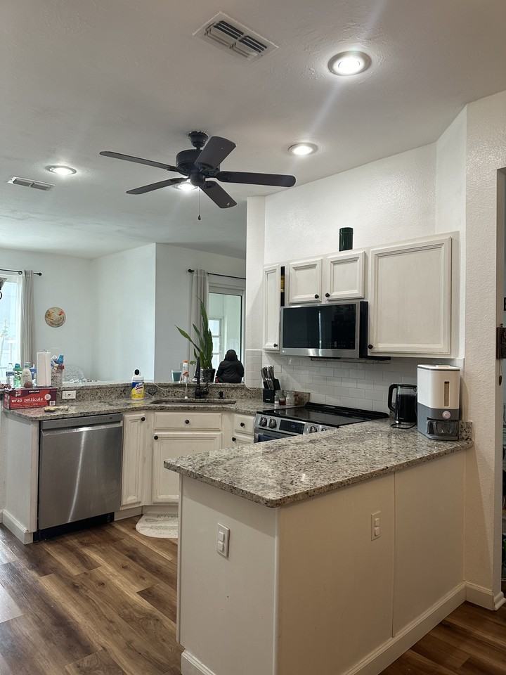 4337 Wordsworth Way #NA - Photo 3 of 10