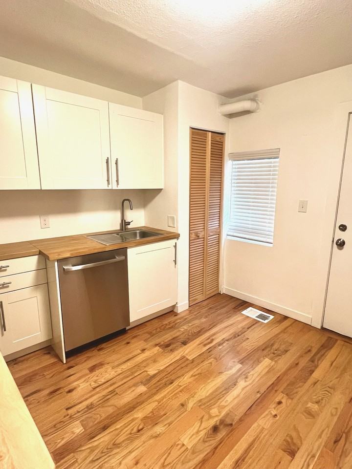 1726 E 36th Ave #NA - Photo 7 of 14