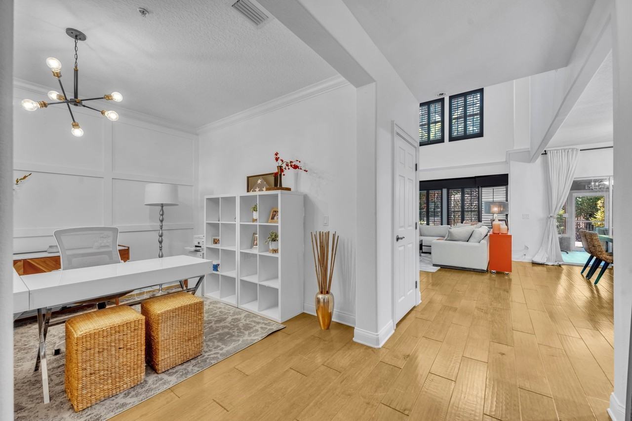 6970 Piazza St - Photo 3 of 15