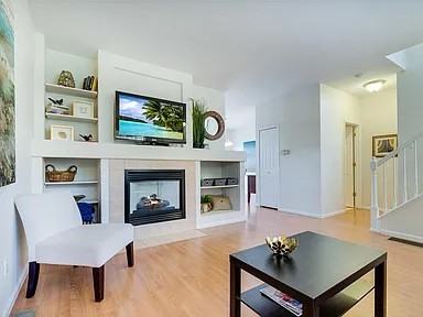 239 W Jamison Cir #41 - Photo 2 of 17