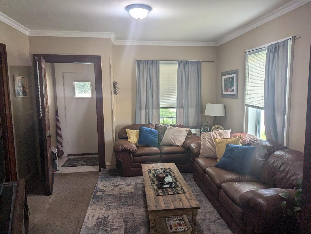 831 Georgia Ave - Photo 2 of 11