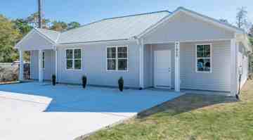 featured image of 9105 Beach Dr Sw #B