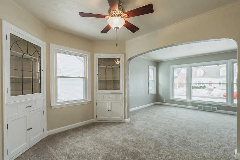 1810 S 53rd St #NA - Photo 5 of 23