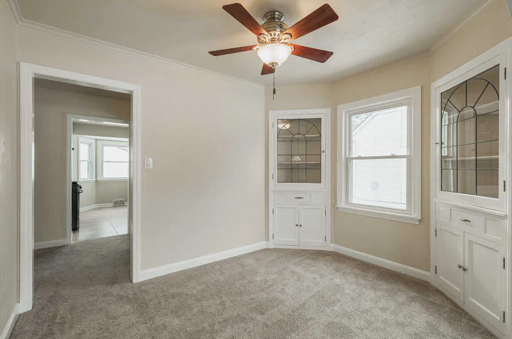 1810 S 53rd St #NA - Photo 6 of 23