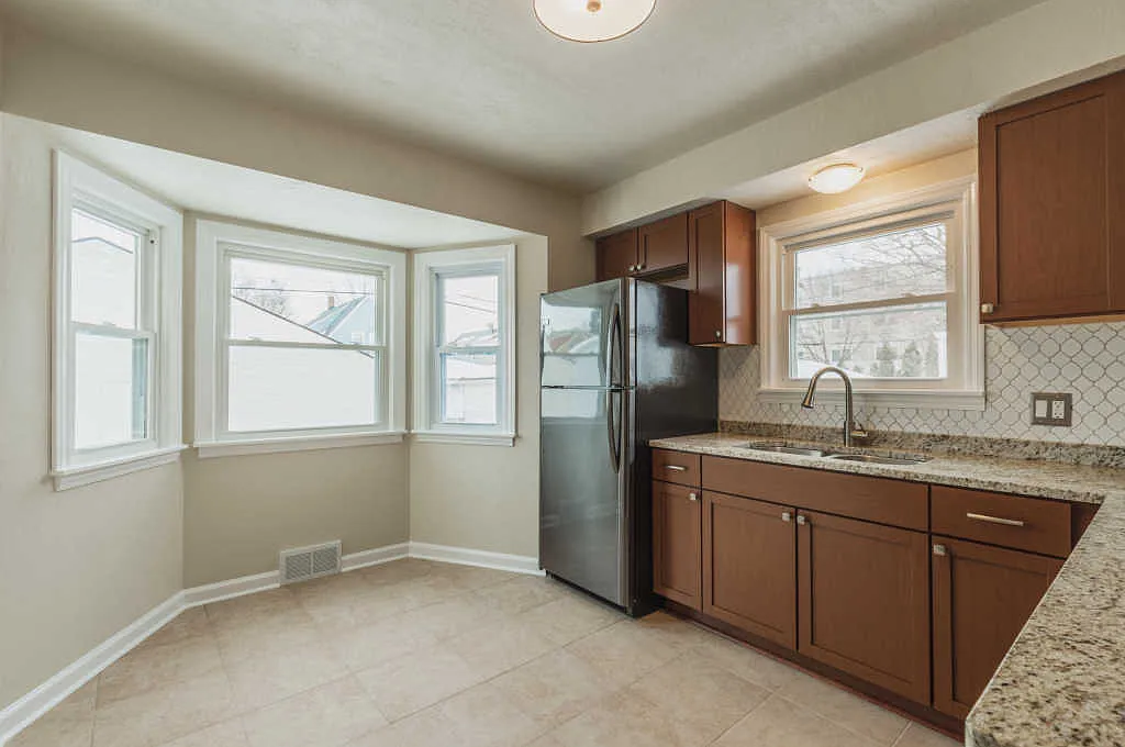 1810 S 53rd St #NA - Photo 7 of 23