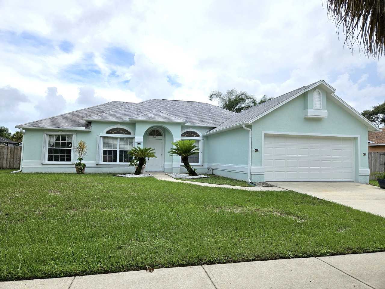 2481 Appalachian Dr #NA - Photo 2 of 33