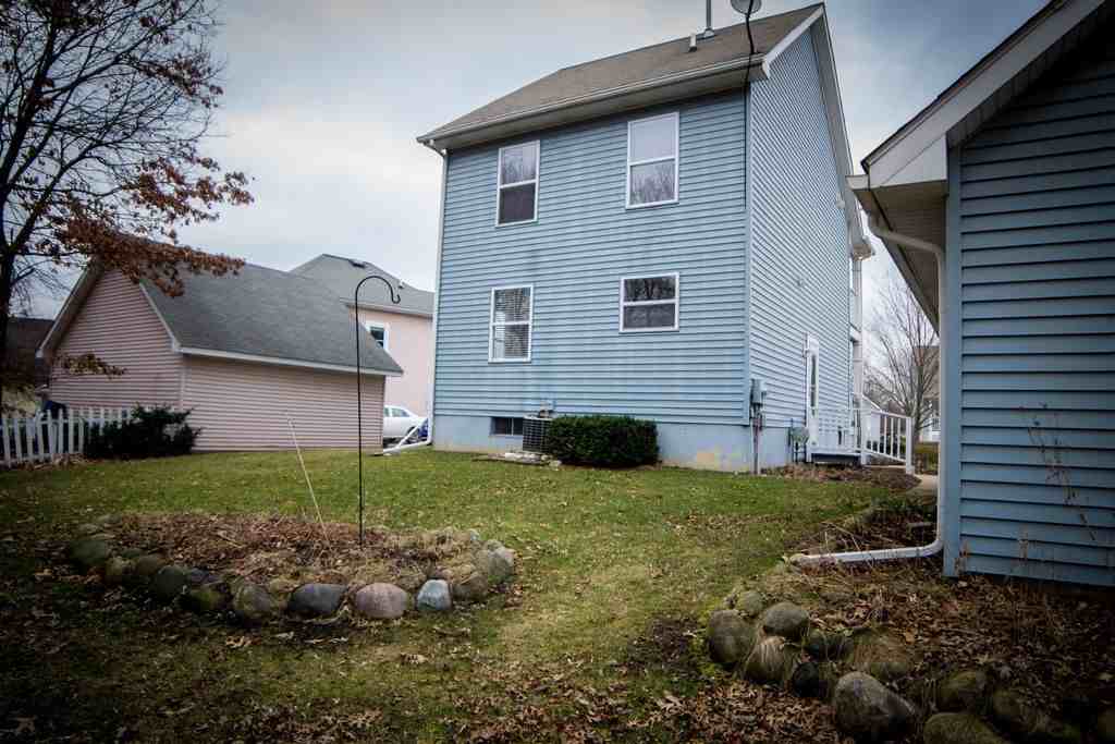 484 Waverly Cmns #NA - Photo 4 of 21