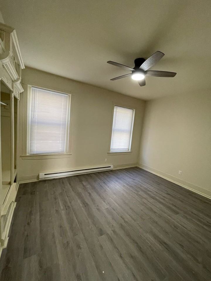 5122 Arch St. - Photo 3 of 16