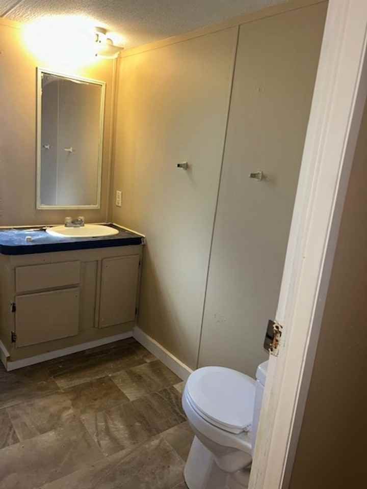 100 Buckshot Rd - Photo 3 of 13