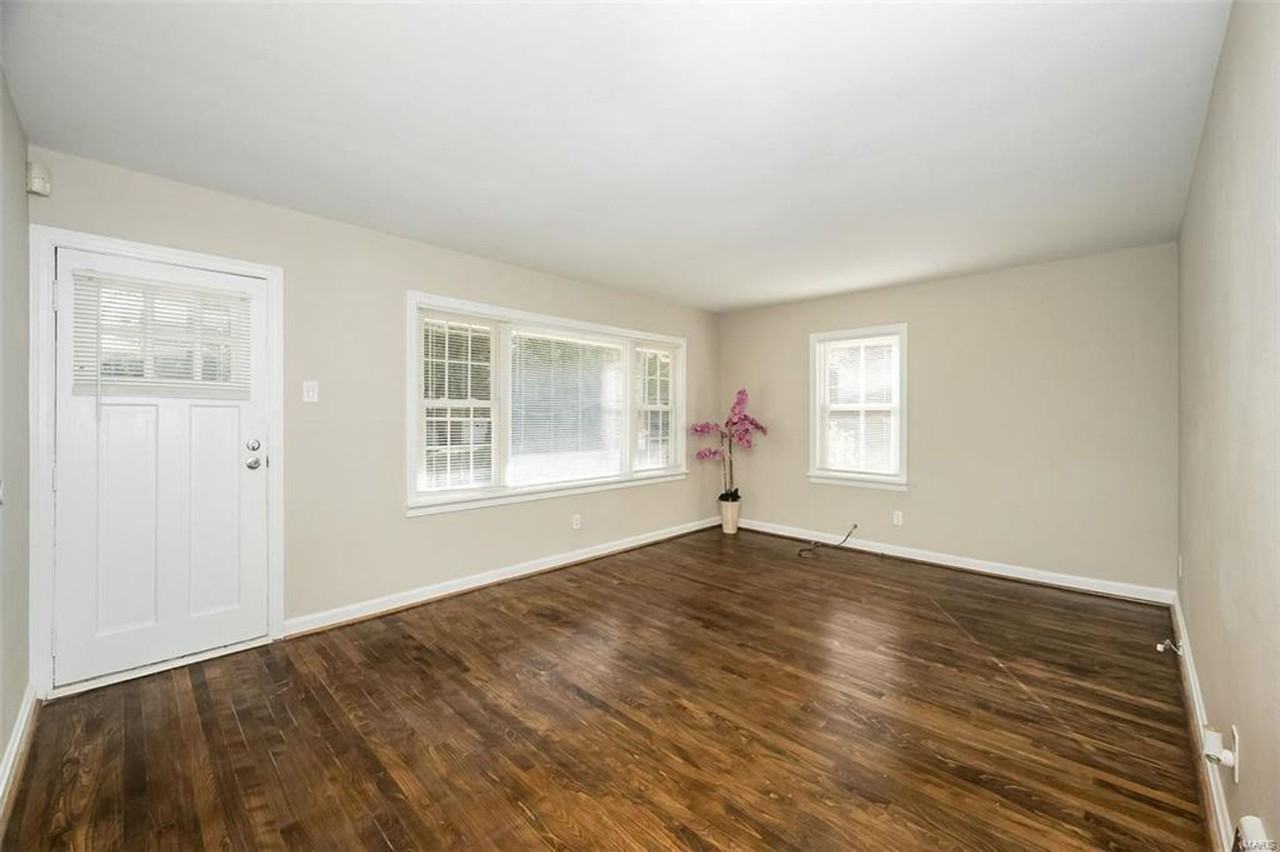 1229 N Florissant Rd - Photo 3 of 16