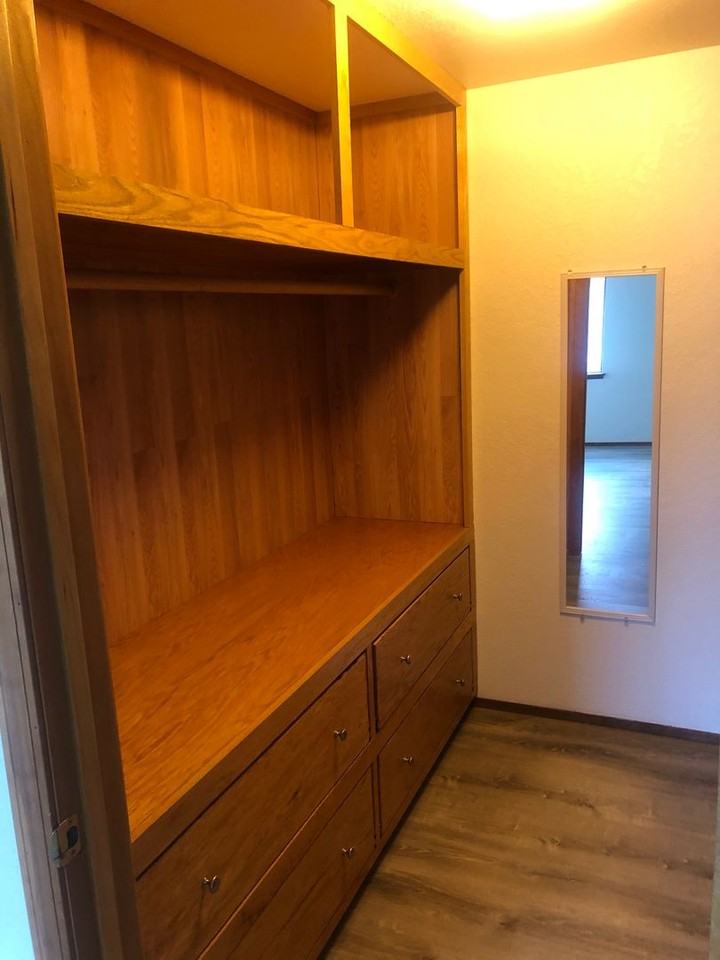 270 Se Barrington Dr #B302 - Photo 6 of 17