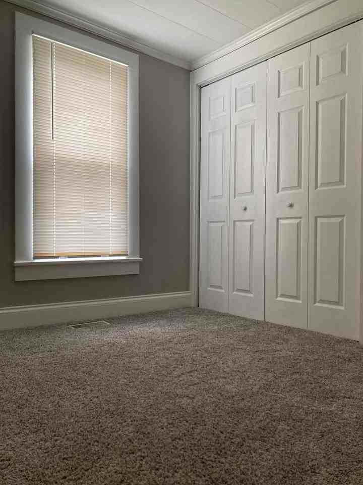 620 E Lafayette St - Photo 6 of 15