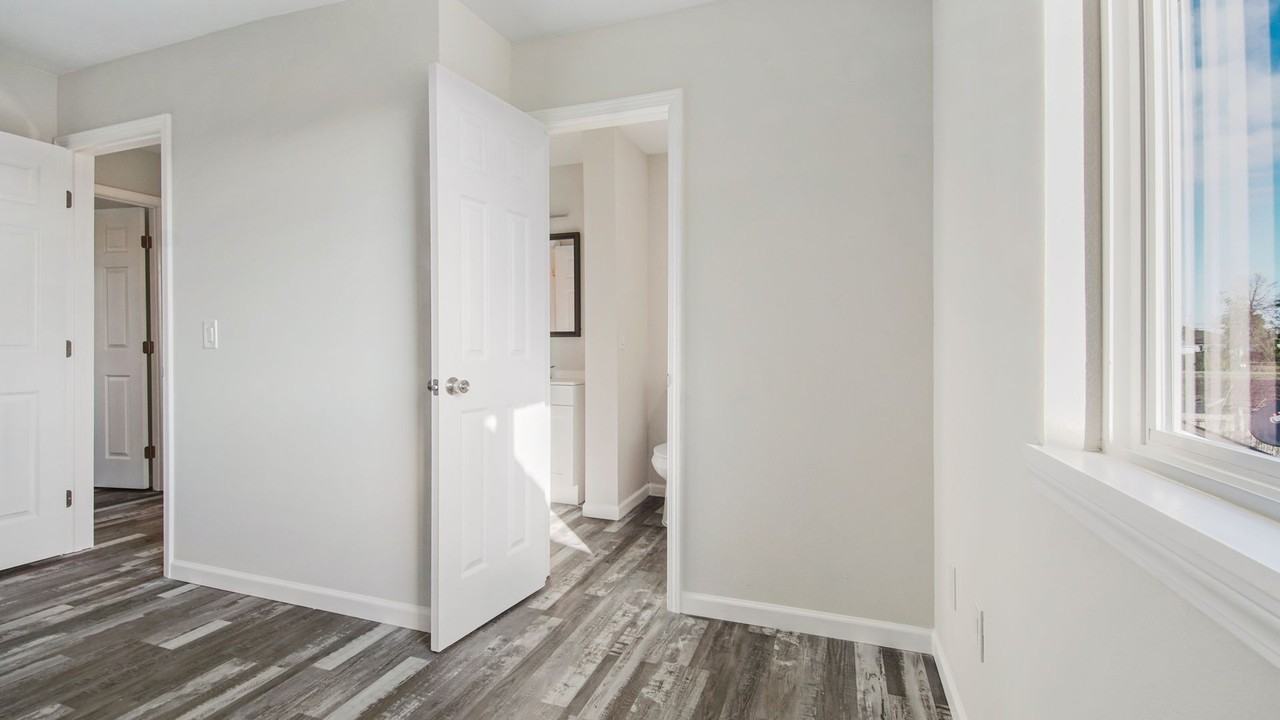 132 Cheri Ln - Photo 5 of 8