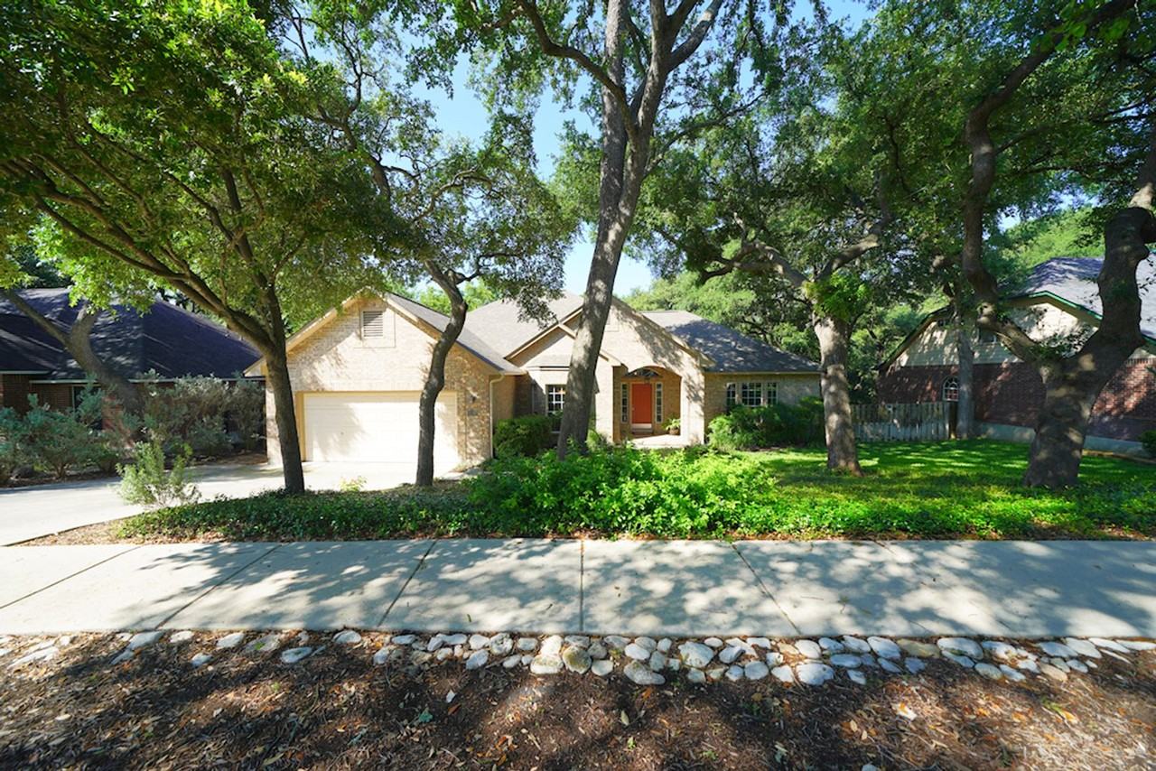 2834 Bent Tree Dr - Photo 3 of 50