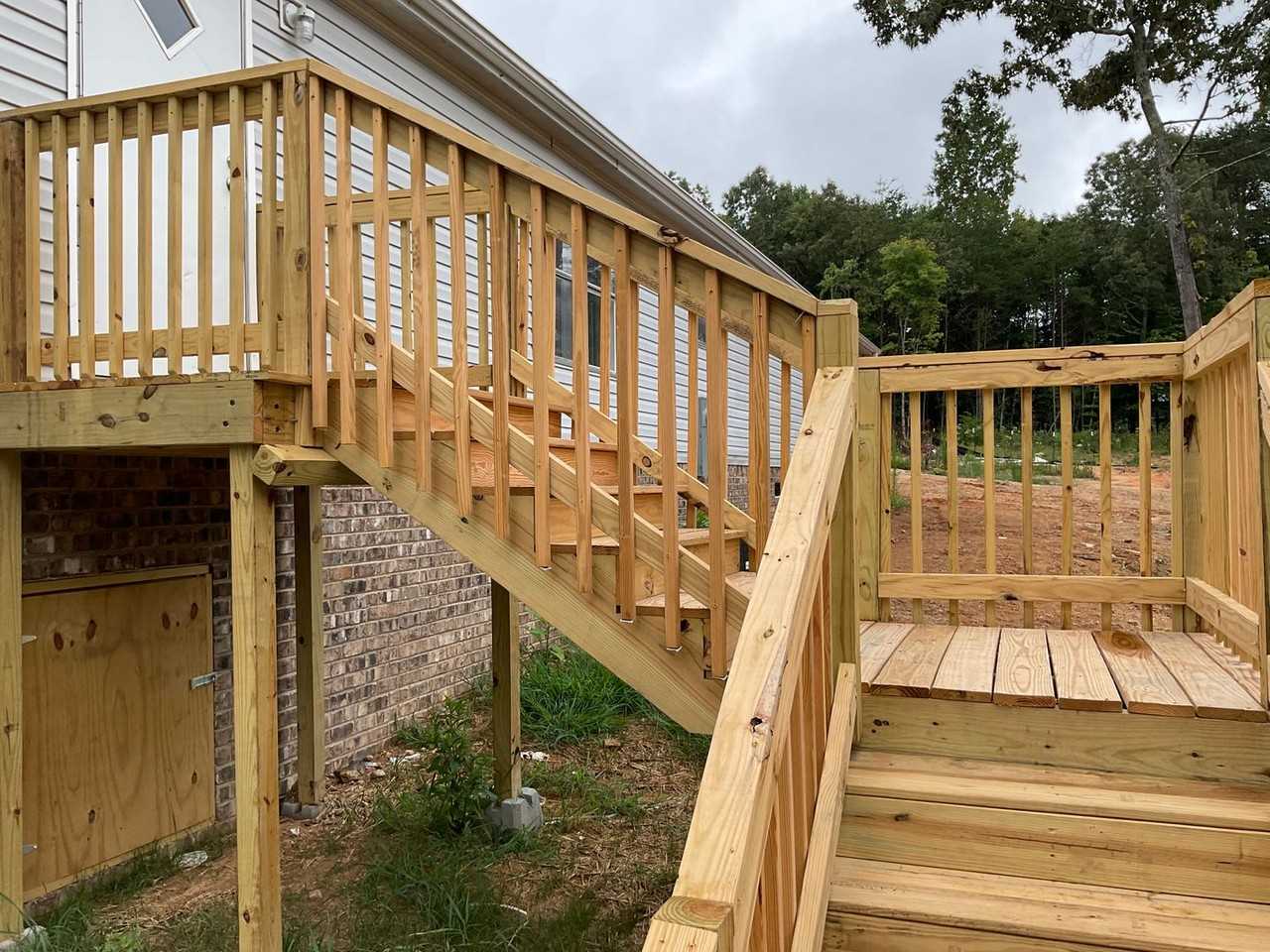 708 Sharon Ln - Photo 3 of 31