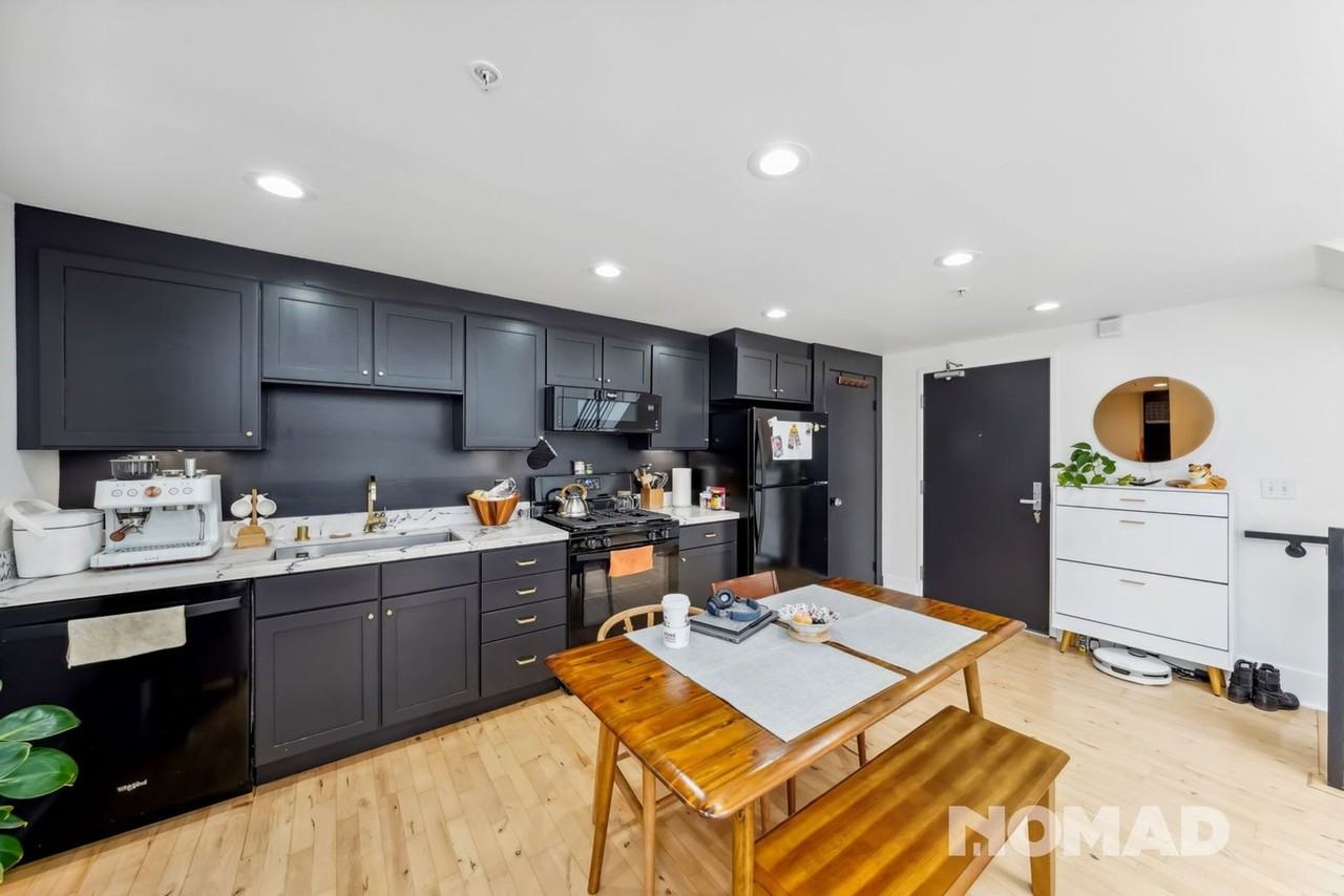 701 Minna St - Photo 4 of 21