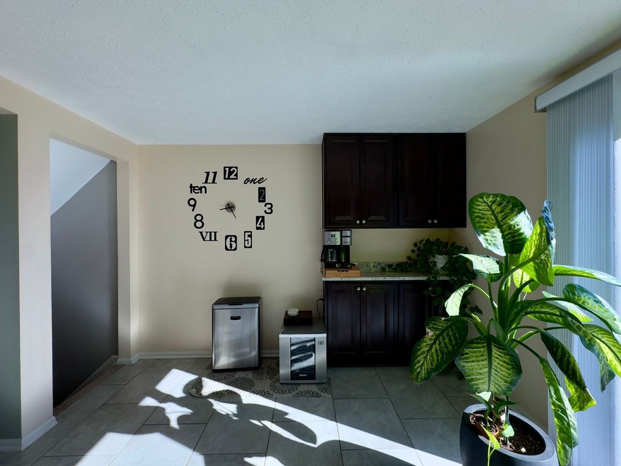 2021 Cedar Barn Way - Photo 5 of 23