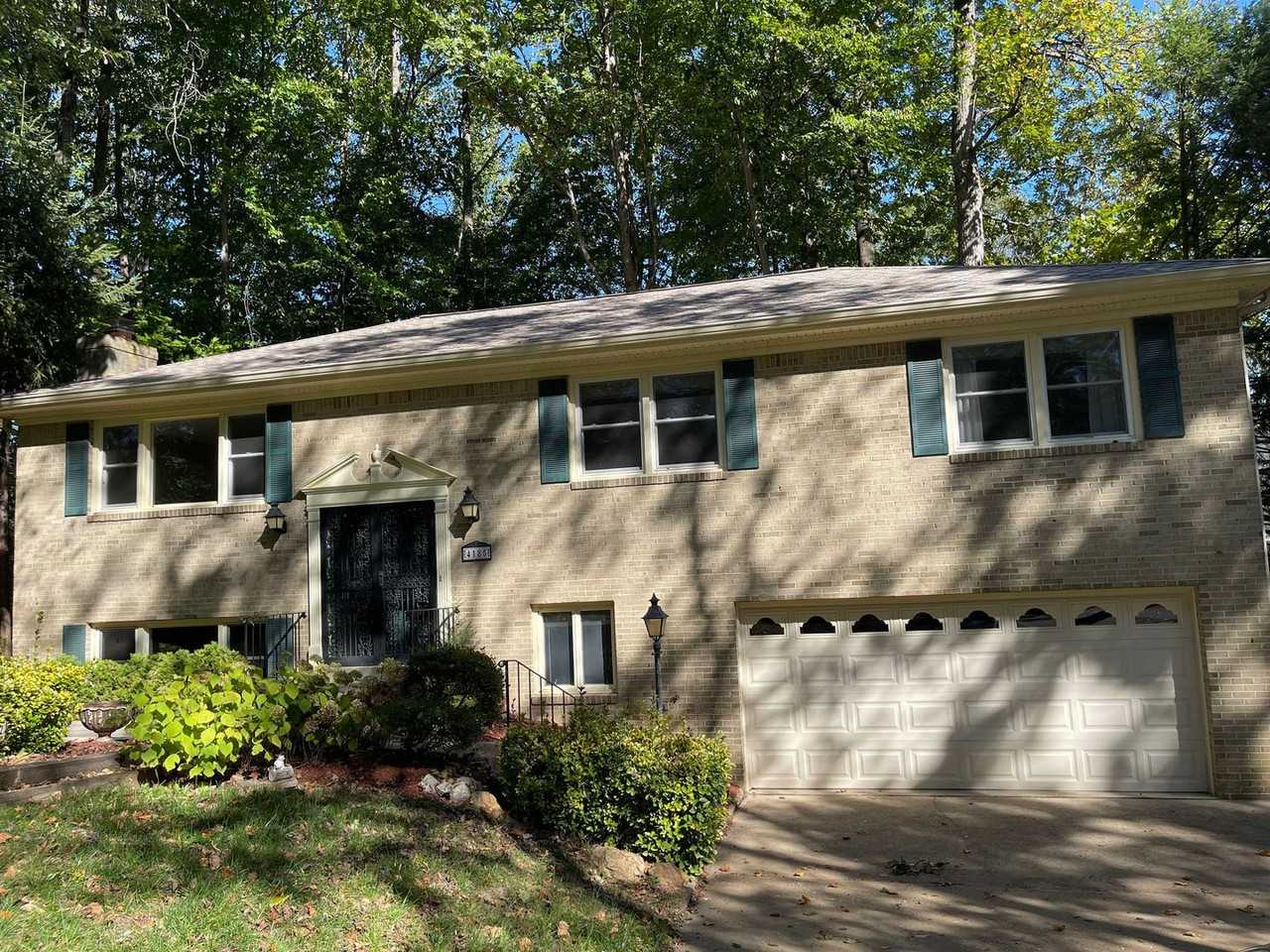 4185 Waterway Dr - Photo 2 of 36