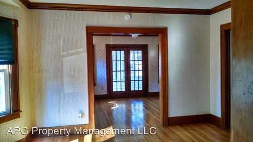 608 Genesee Park Blvd - Photo 2 of 17