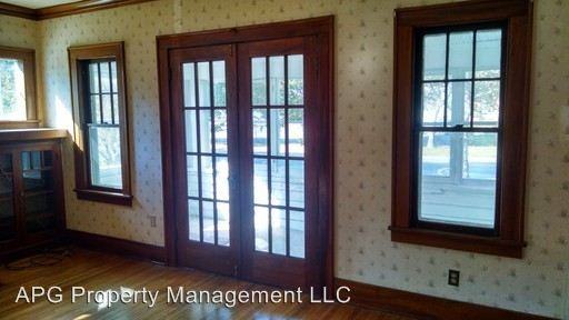 608 Genesee Park Blvd - Photo 3 of 17